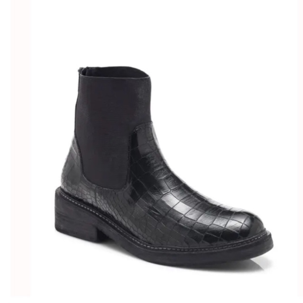 Free People Santa Fe Arlo Chelsea Boots Croc Embossed Leather Black Croc - NWT